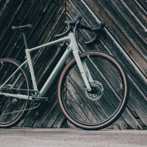 Alternative view of CUBE NUROAD PRO TAILLE MEDIUM